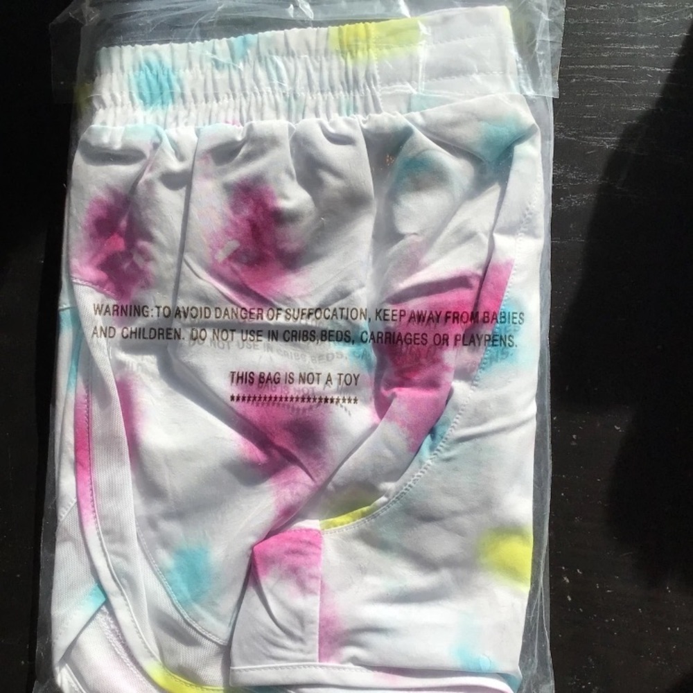 Women’s shorts and Tie-Dye Women's GOAT large